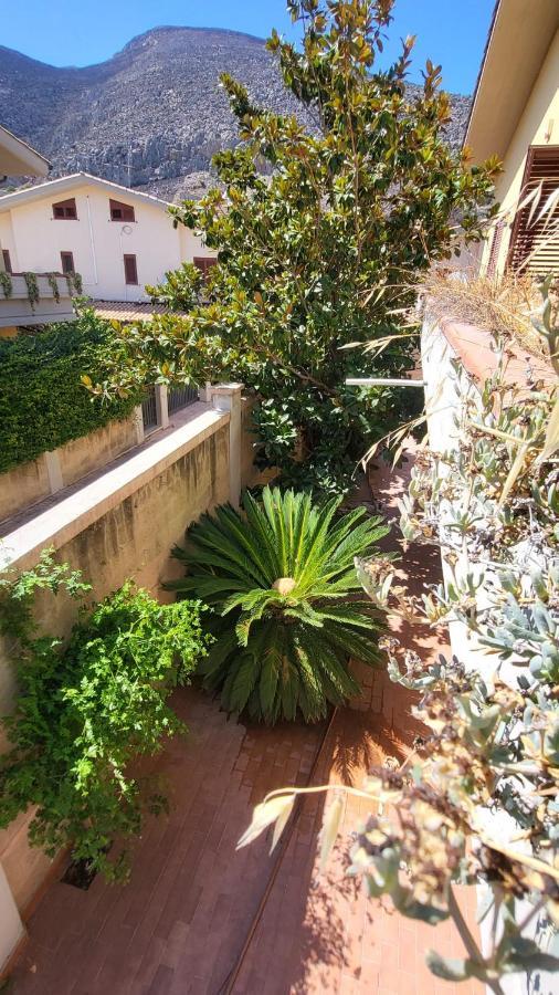 Villa Rosa Palermo Bagian luar foto