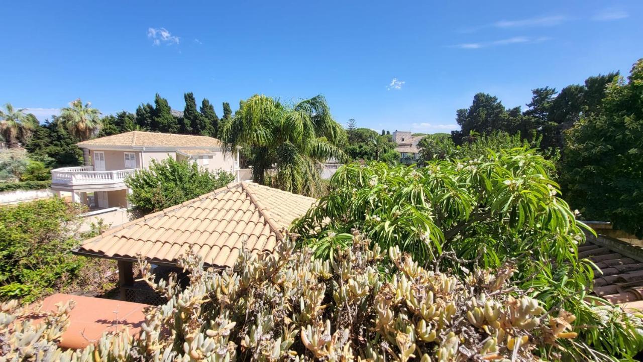 Villa Rosa Palermo Bagian luar foto