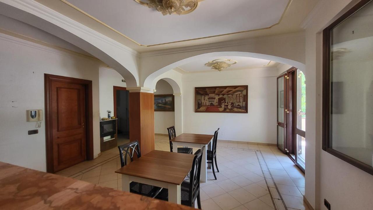 Villa Rosa Palermo Bagian luar foto